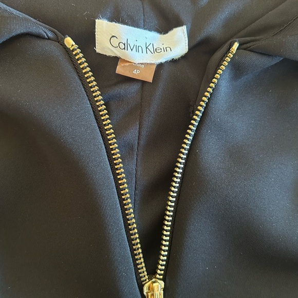 Calvin Klein Black scuba sheath Dress With Gold Zipper Front. Size: 4P - Picture 4 of 11
